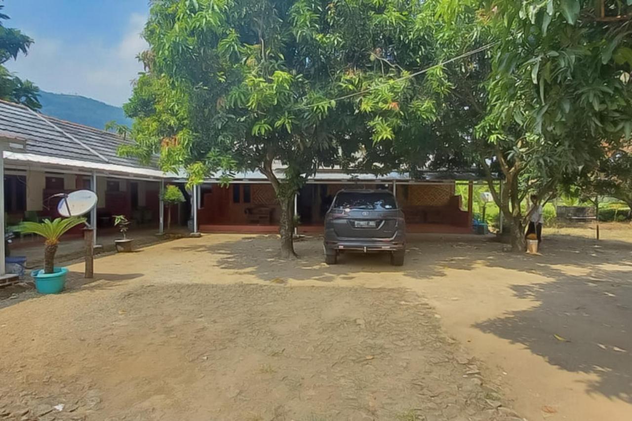 Отель Aa Bungsu Syariah Balekambang Ciletuh Sukabumi Redpartner Cilowa Экстерьер фото